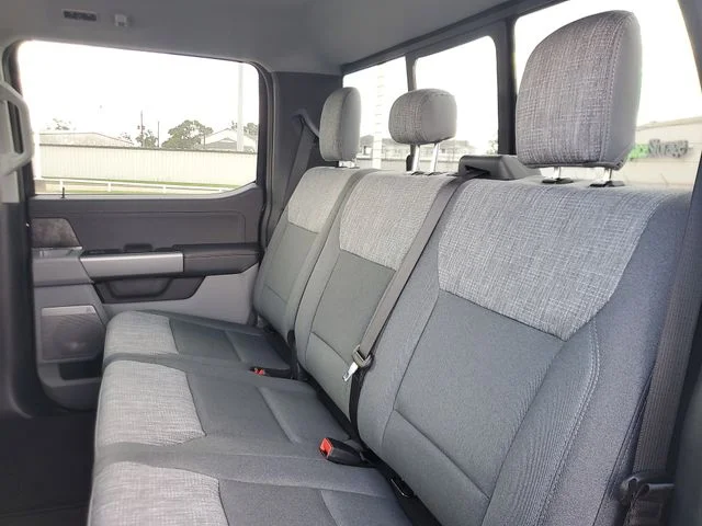 2026 Ford F-250 Super Duty XLT - Photo 9