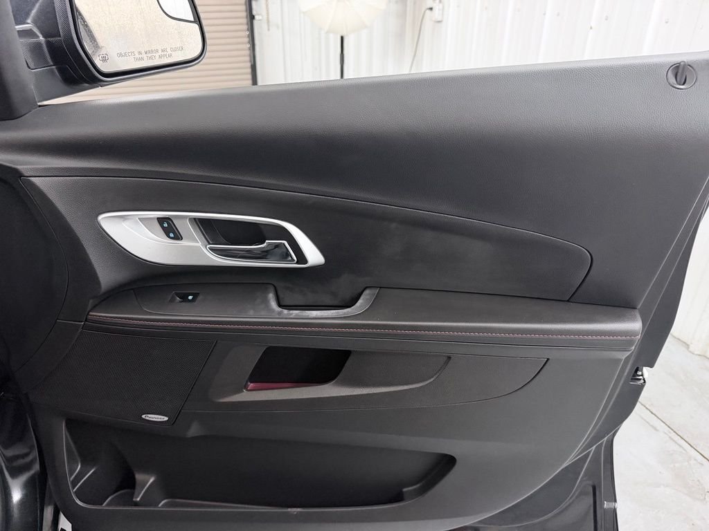 Used 2013 Black Chevrolet LT image 37