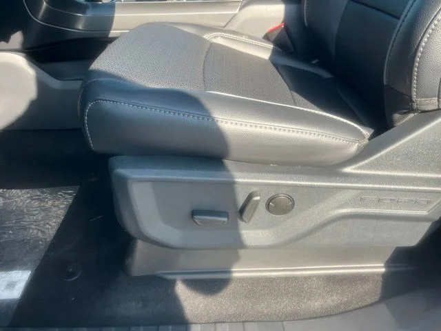 New 2026 Iconic Silver Metallic Ford Lariat image 11