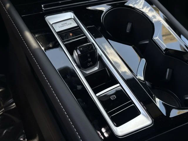 New 2026 White Volkswagen 2.0T SEL Premium R-Line image 18