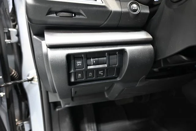 Used 2021 Silver Subaru Limited image 26