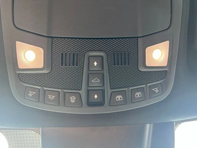 Used 2021 Silver Ford Limited image 18