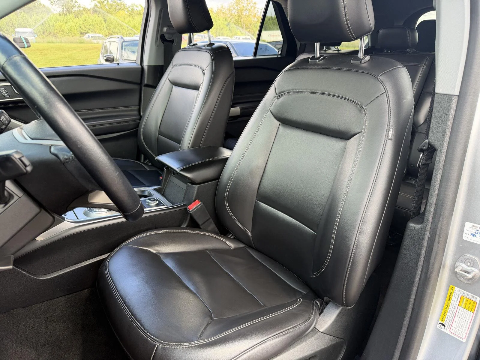 Used 2022 Iconic Silver Ford XLT image 17