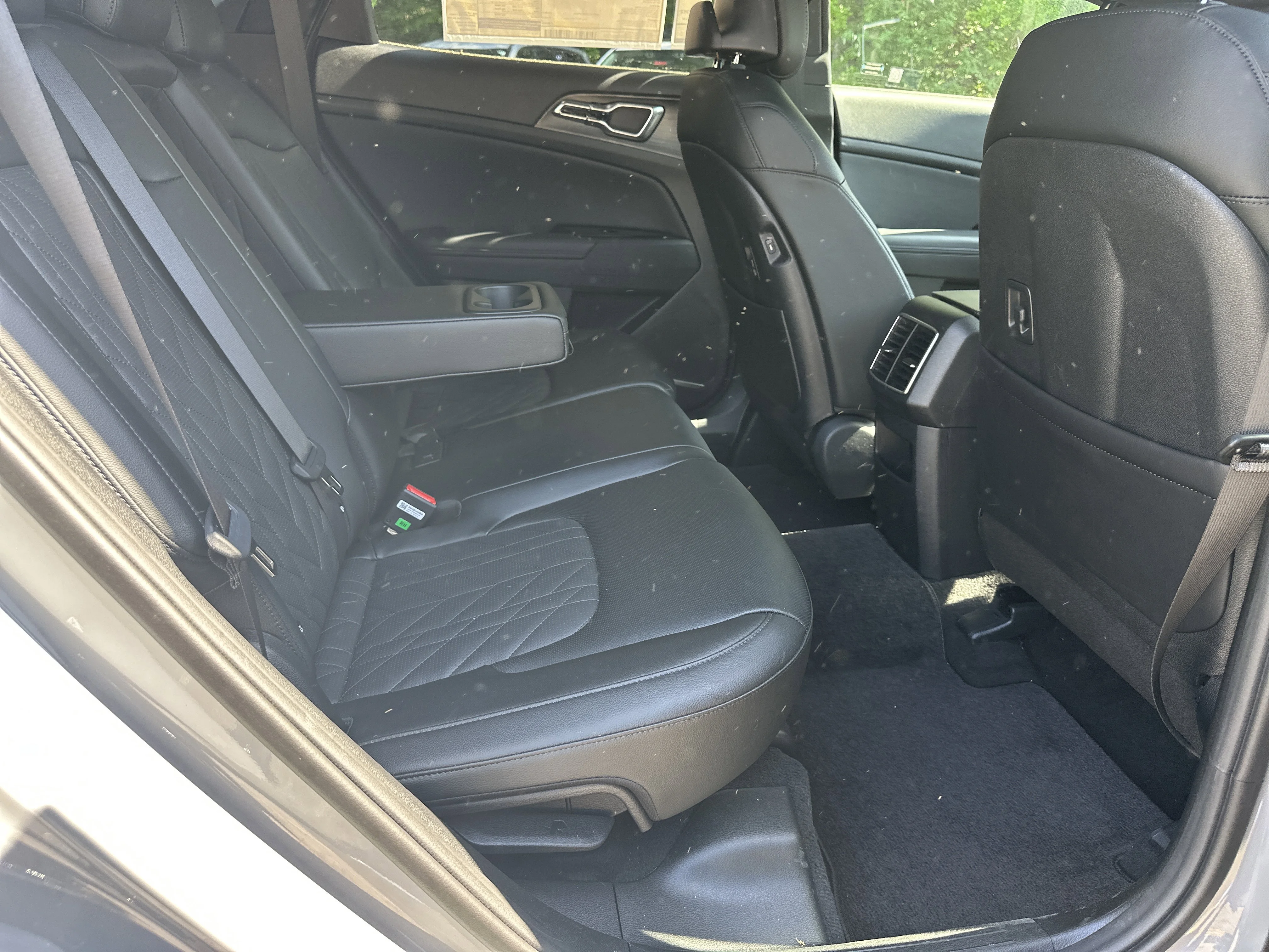 Used 2025 Wolf Gray/Ebony Black Roof Kia X-Pro image 18