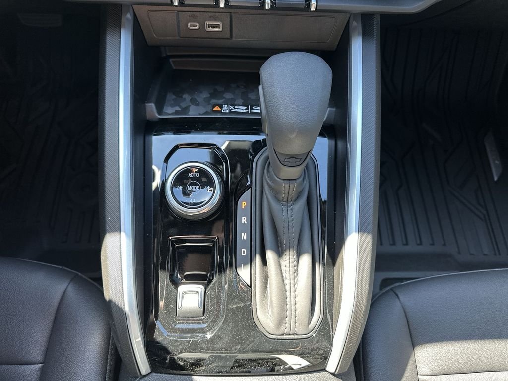 New 2026 Black Chevrolet Trail Boss image 26
