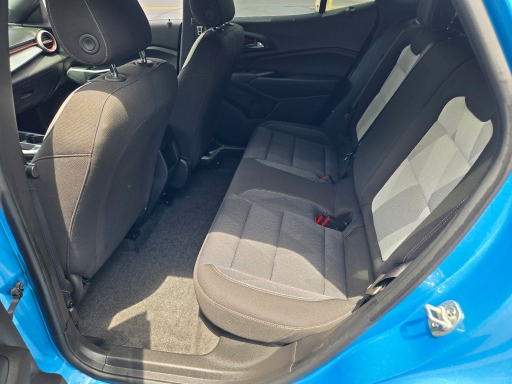 2025 Chevrolet Trax RS - Photo 15