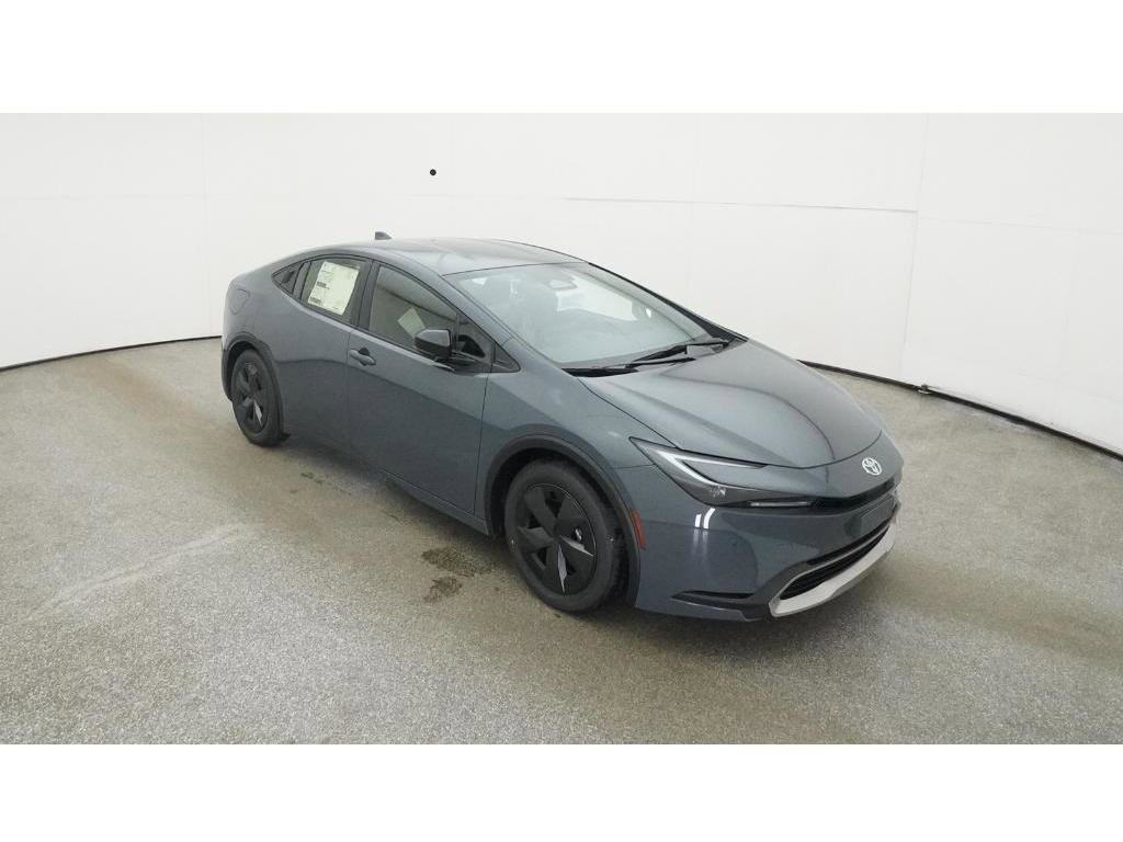 2025 Toyota Prius SE - Photo 13