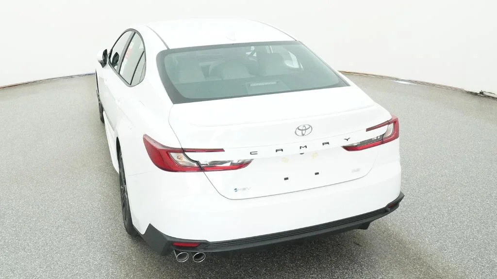 New 2026 Ice Cap Toyota SE image 13