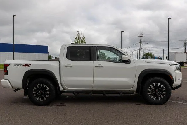 Used 2023 White Nissan PRO-4X image 5
