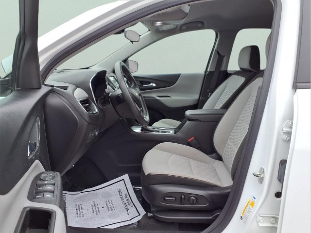 Used 2020 SUMMIT WHITE Chevrolet LS image 16