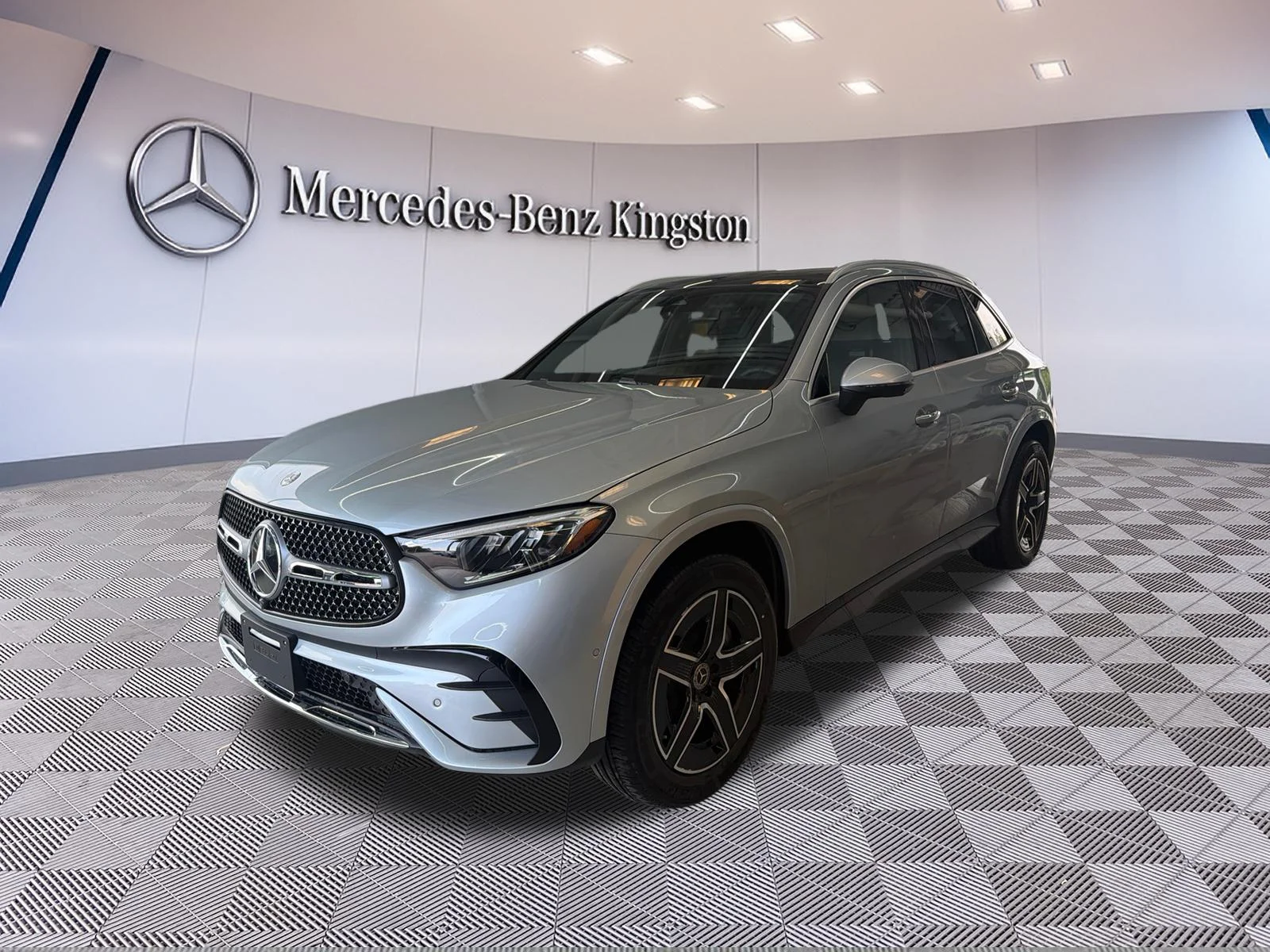 New 2026 Silver Mercedes-Benz GLC 300 4MATIC SUV image 10