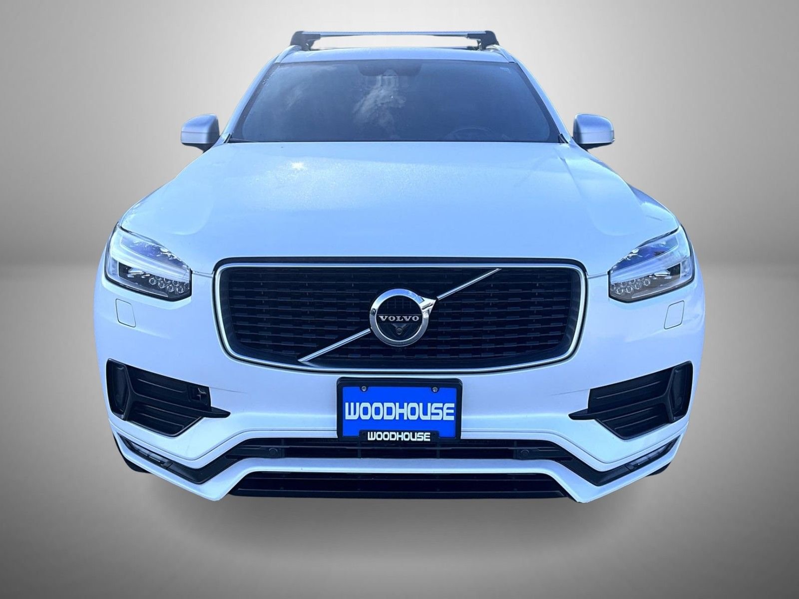 Used 2016 White Volvo T6 R-Design image 2