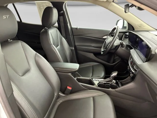 Used 2024 White Buick Sport Touring image 14