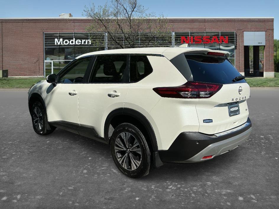 Certified Used 2023 Pearl White Tricoat Nissan SV image 2