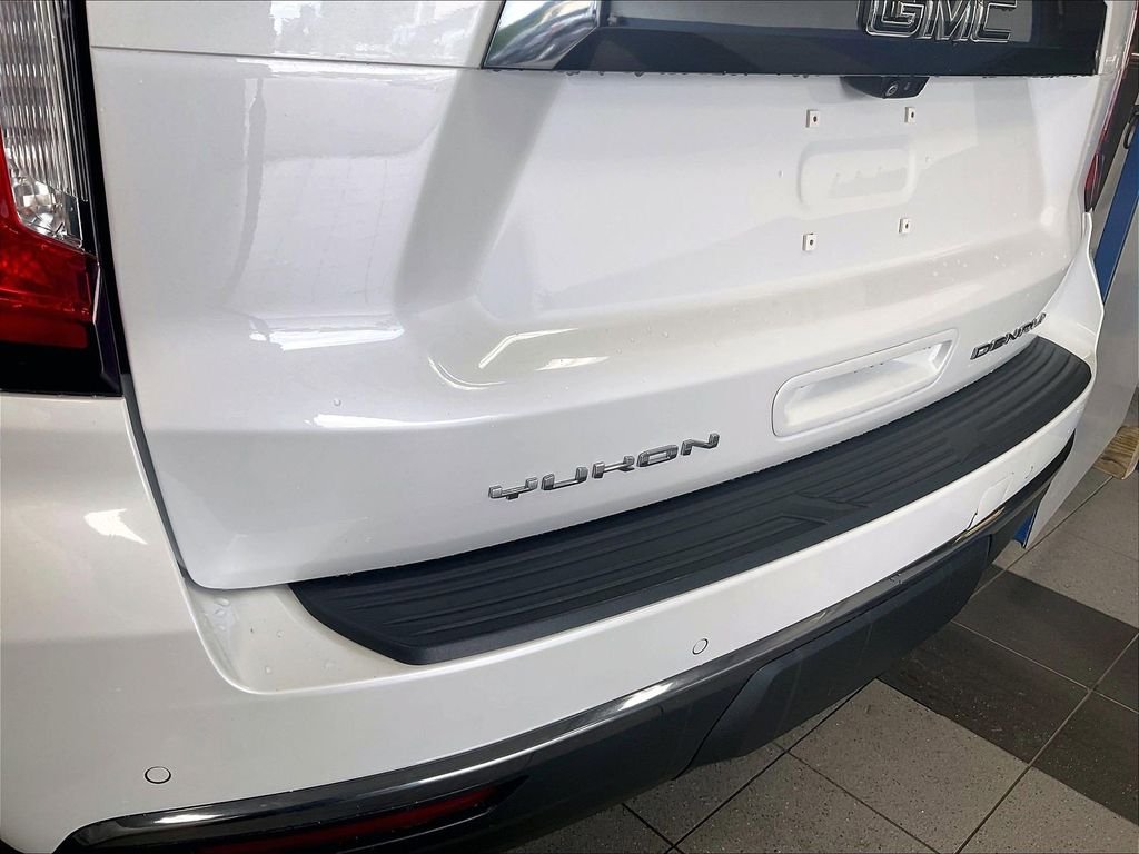 Used 2023 White GMC Denali Ultimate image 30