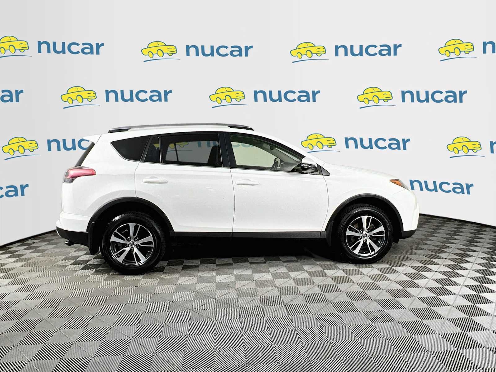 Used 2017 Super White Toyota XLE image 8