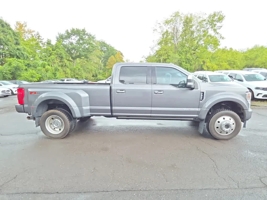Used 2022 Carbonized Gray Ford Platinum image 4