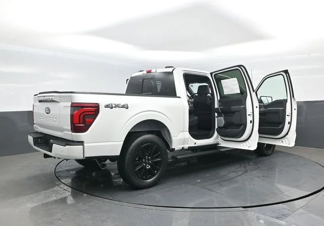 New 2026 Star White Metallic Tri-Coat Ford Platinum® image 29