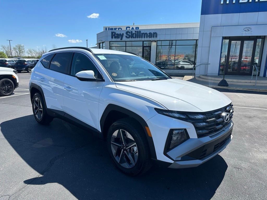 New 2026 White Hyundai SEL AWD image 2