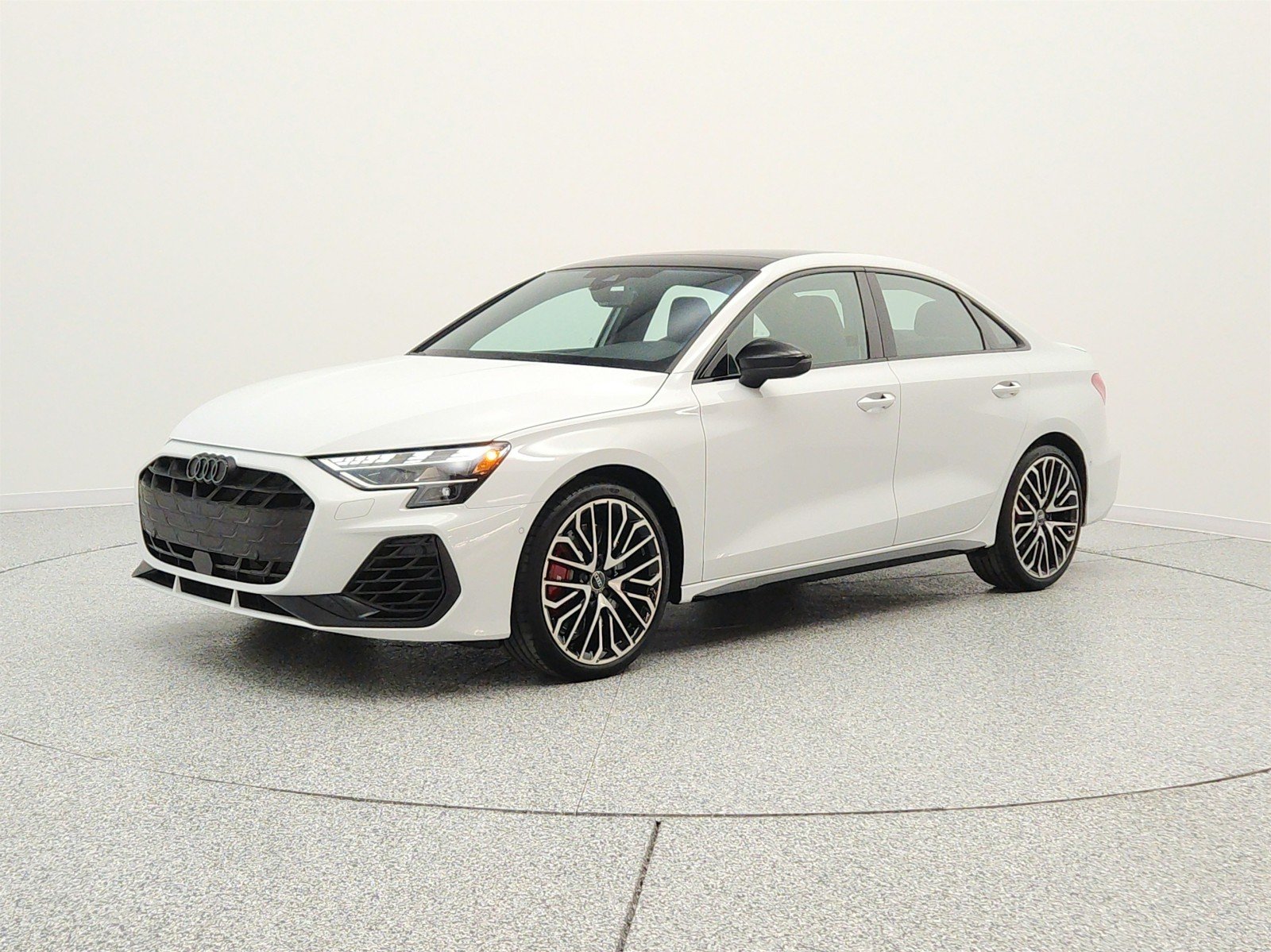 Used 2025 Glacier White Metallic Audi Premium Plus 2.0 TFSI quattro image 1