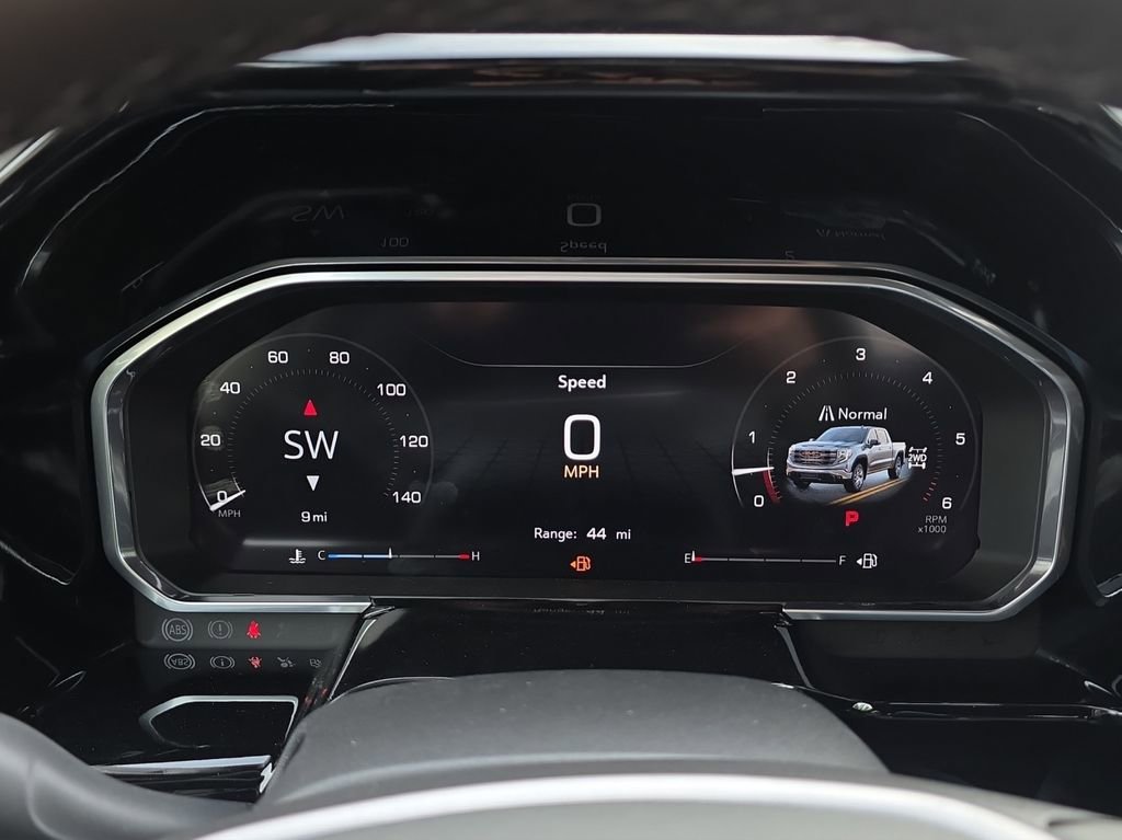 New 2026 Onyx Black GMC Elevation image 10