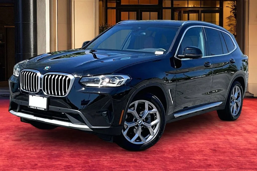 2023 BMW X3 xDrive30i's photo