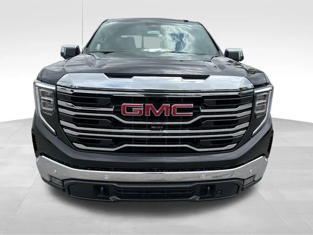 New 2026 Onyx Black GMC SLT image 2