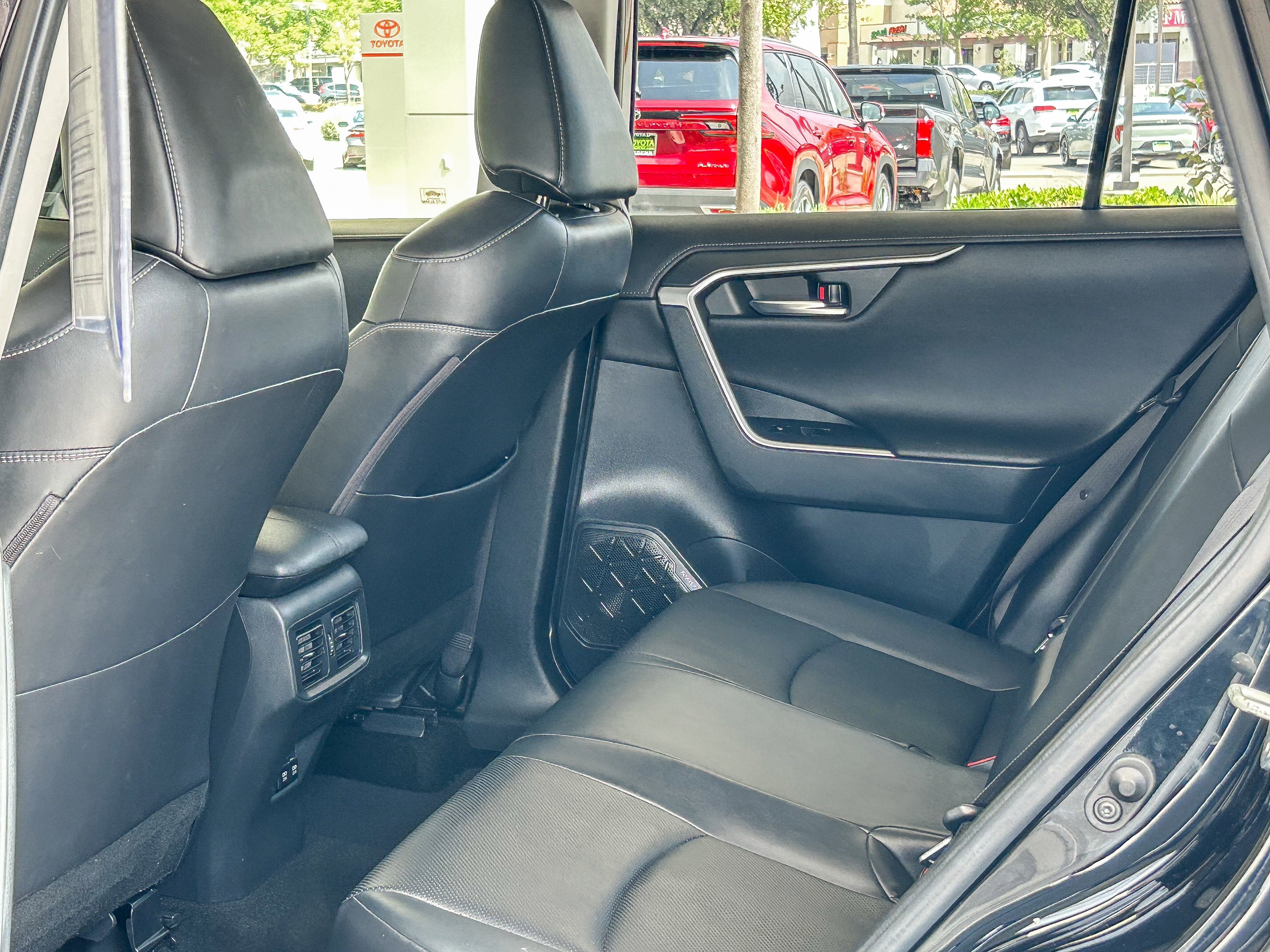 Used 2020 MIDNIGHT BLACK ME TOYOTA TRUCK LIMITED image 18