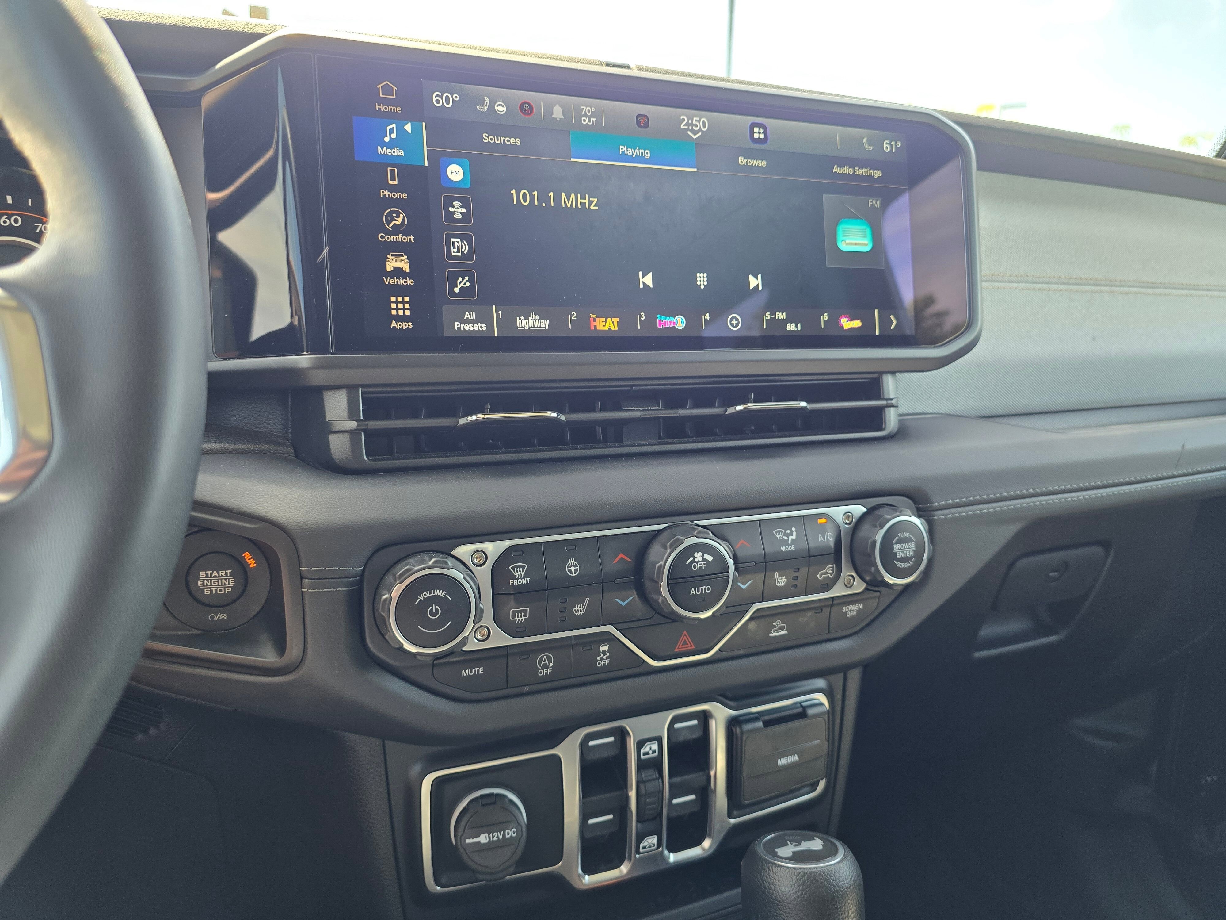 Used 2024 Black Clearcoat Jeep Sahara image 50