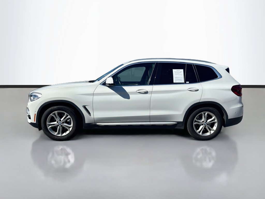 Used 2021 White BMW sDrive30i image 8
