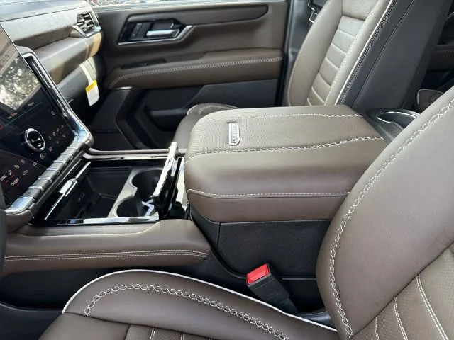 New 2027 Glacier White Tricoat GMC Denali Ultimate image 23