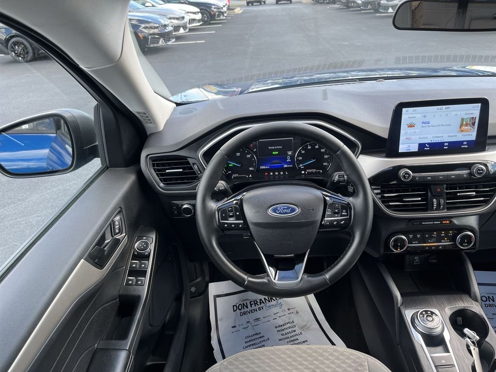 Used 2022 Blue Ford SE image 20