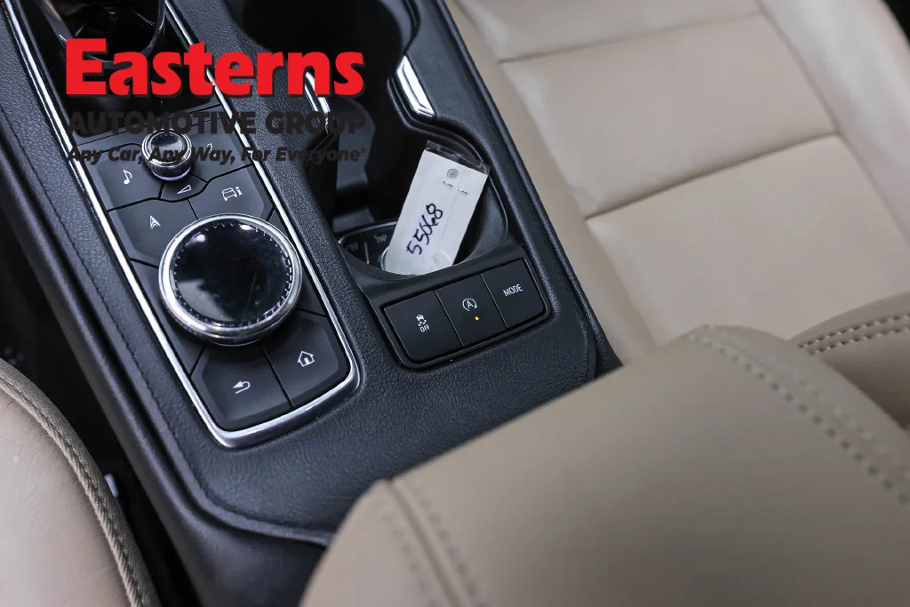 Used 2024 Silver Cadillac Premium Luxury image 22