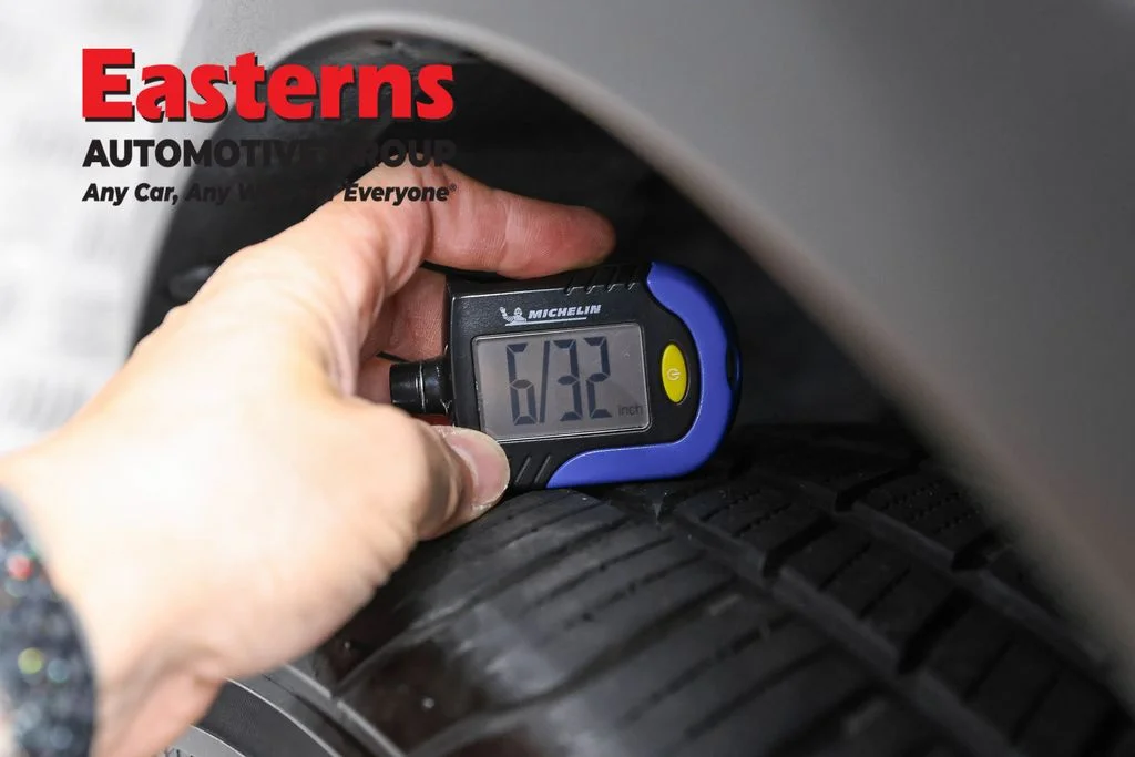 Used 2024 Gray Nissan SV image 29