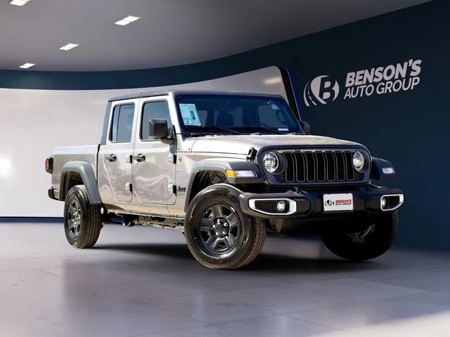 2026 Jeep Gladiator Sport