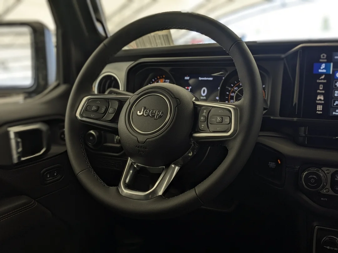New 2026 Grey Jeep Sahara - - 4x4 - Body- Color Top - Side Steps - 2.0L Turbo - Remote Start & More! image 13
