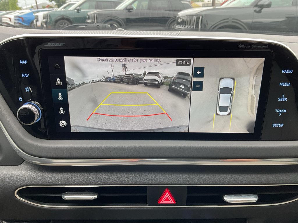 Used 2023 Onyx Black Hyundai Limited image 26