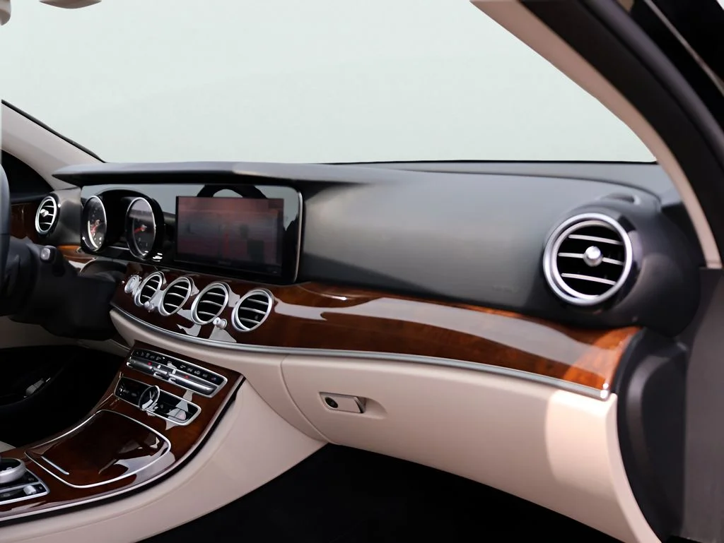 Used 2019 Black Mercedes-Benz E 300 image 11