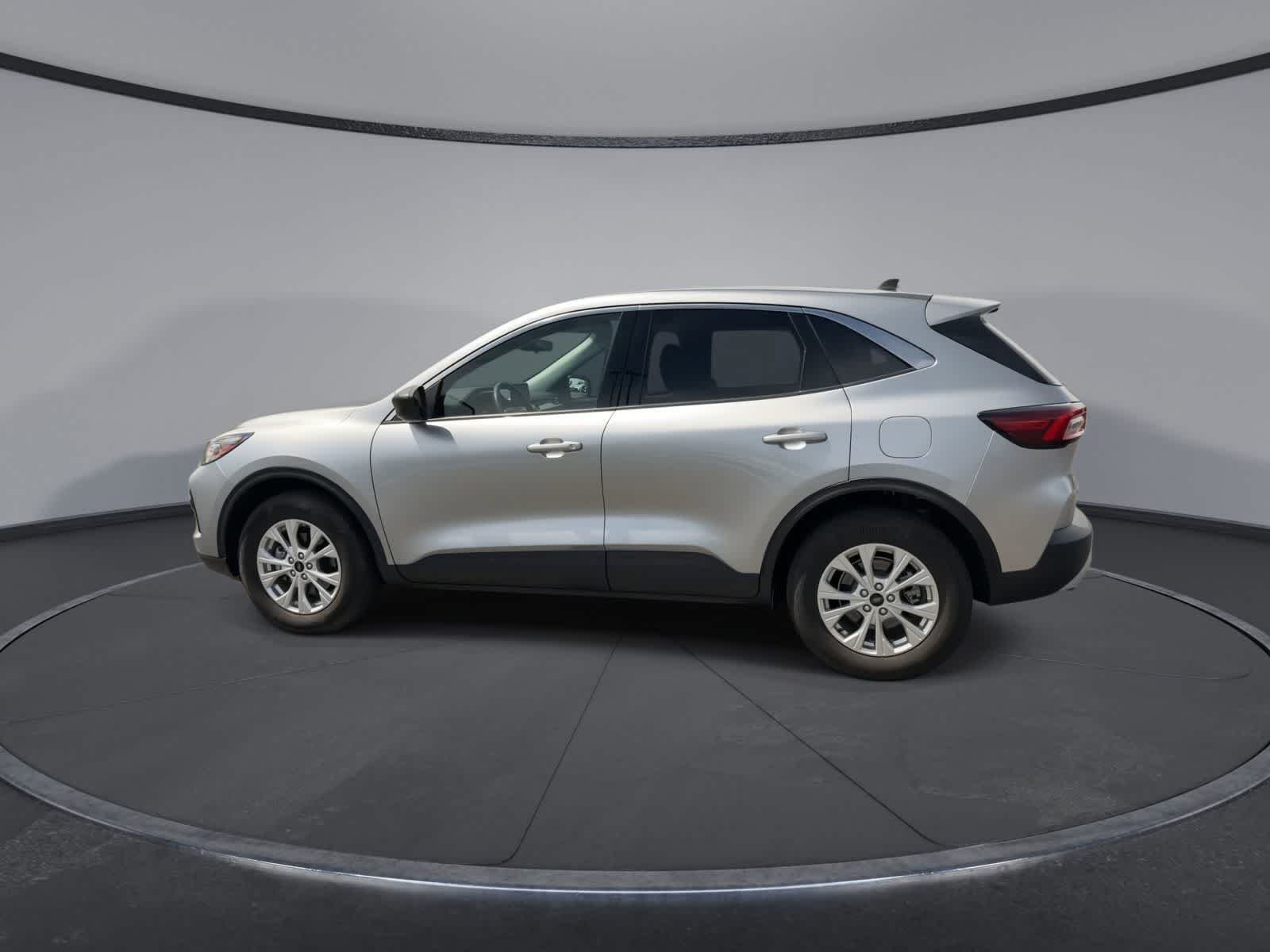 Used 2023 Iconic Silver Metallic Ford Active image 5