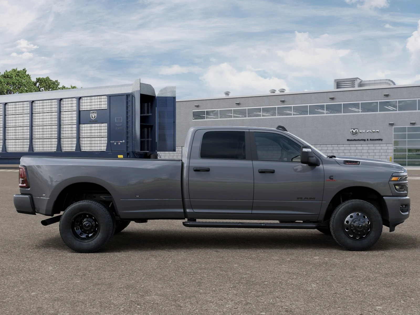 New 2026 Ceramic Gray Clear-Coat Exterior Paint RAM BIG HORN image 12