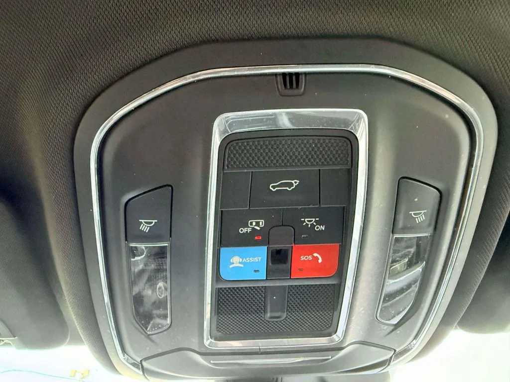 Used 2024 Gray Jeep Laredo image 25