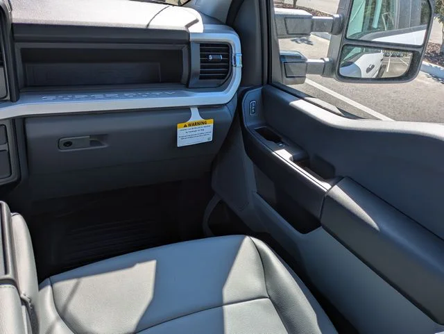 2026 Ford F-350 Super Duty Chassis Cab XL - Photo 16