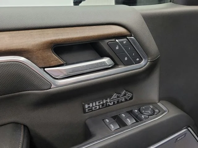 Used 2024 Gray Chevrolet High Country image 27