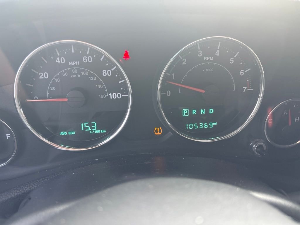 Used 2017 Gray Jeep Unlimited Sport image 16