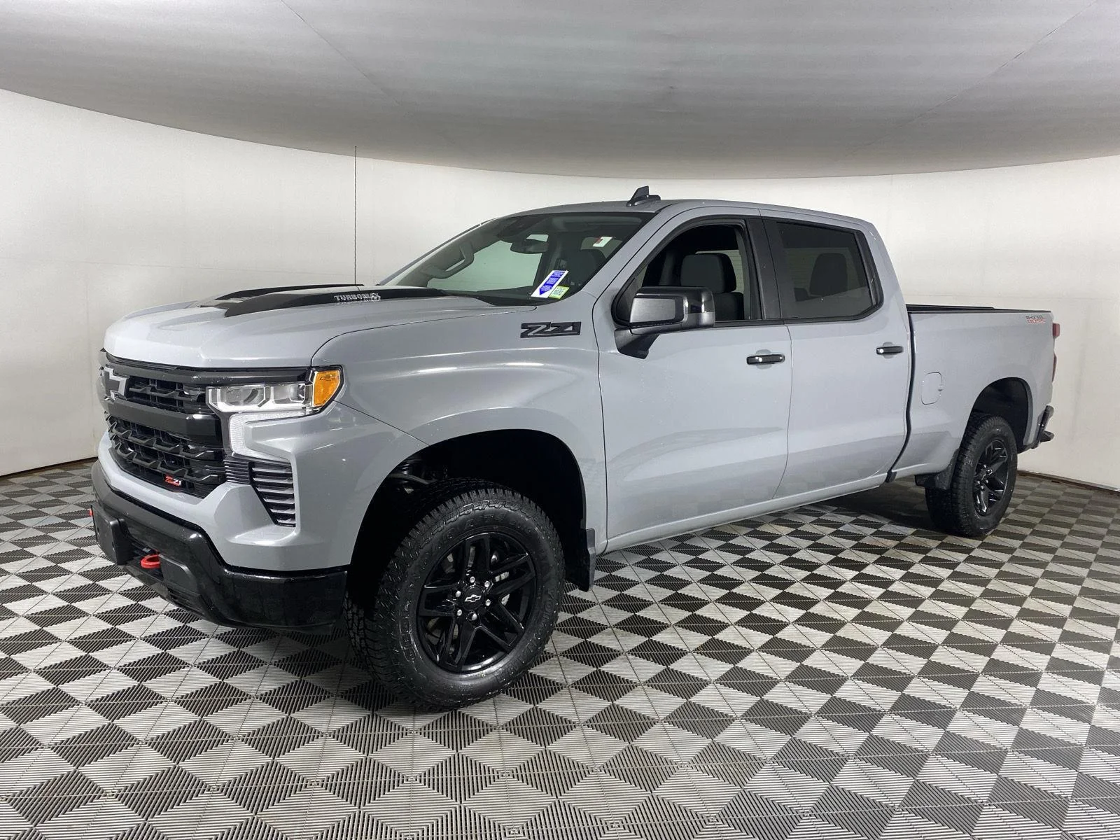 Used 2024 Slate Gray Metallic Chevrolet LT Trail Boss image 13
