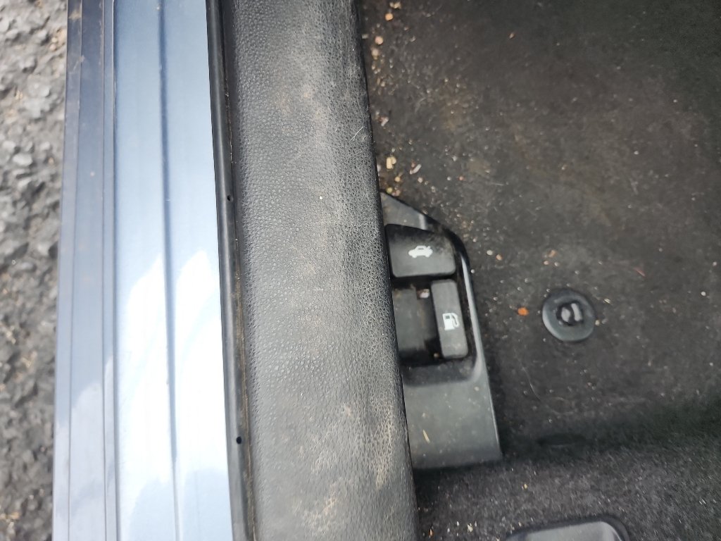 Used 2020 Celestite Toyota SE image 20