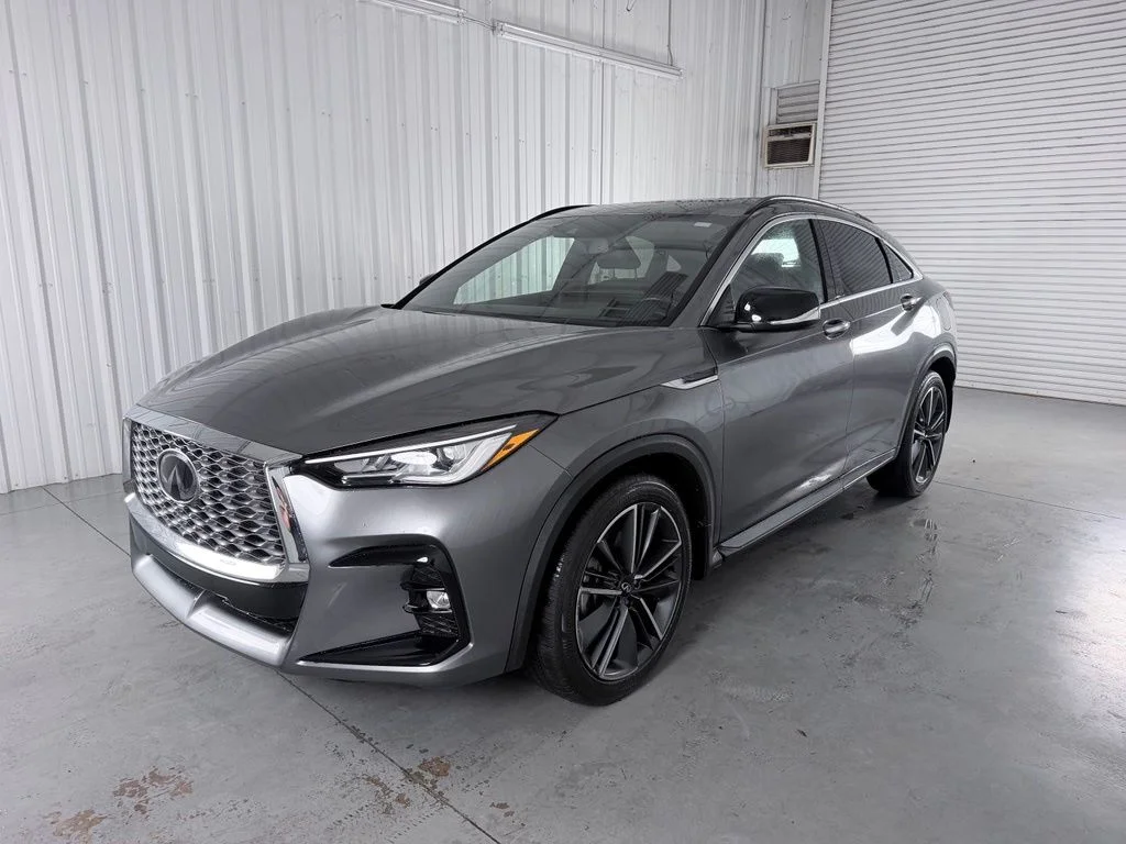 Used 2023 Gray INFINITI LUXE image 1