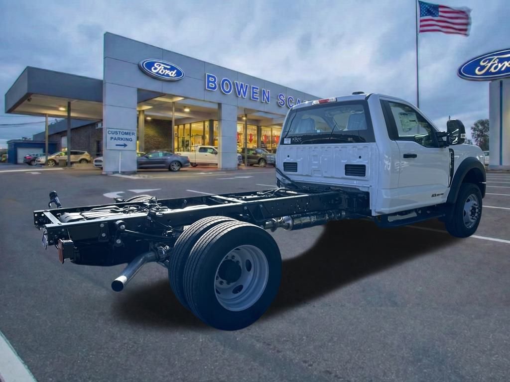 New 2025 Oxford White Ford XL image 5