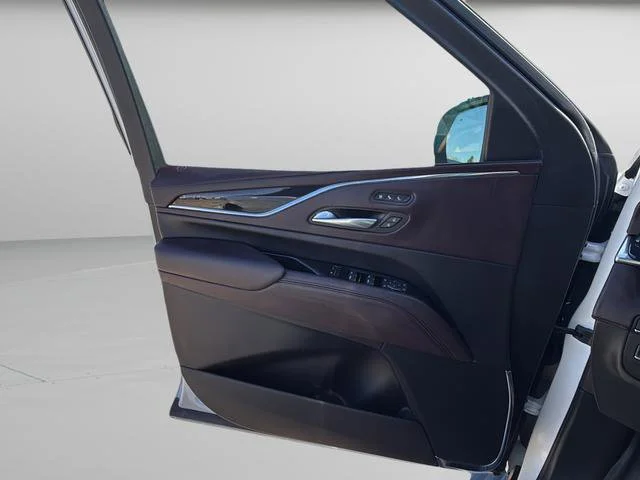 2024 Cadillac Escalade Sport Platinum - Photo 25