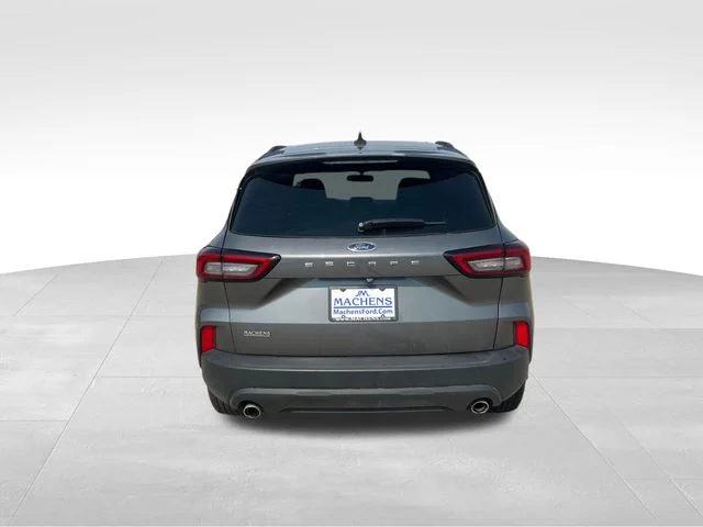 Used 2025 Gray Ford ST-Line image 5